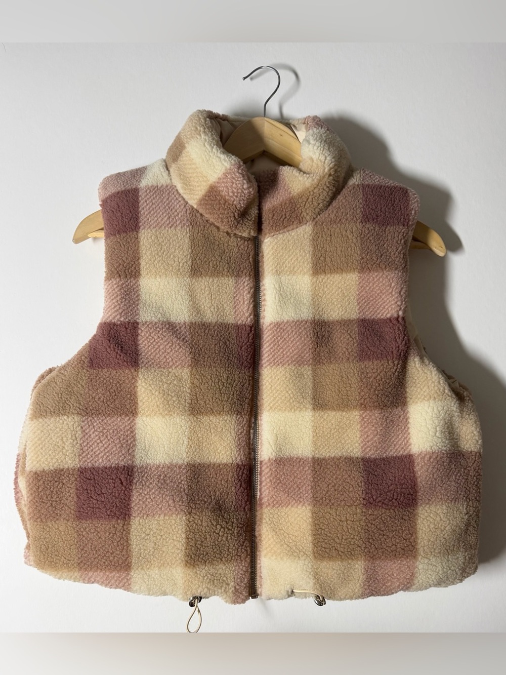 CoffeeShop Reversible Sherpa Plaid Vest Brown & Cream NWT